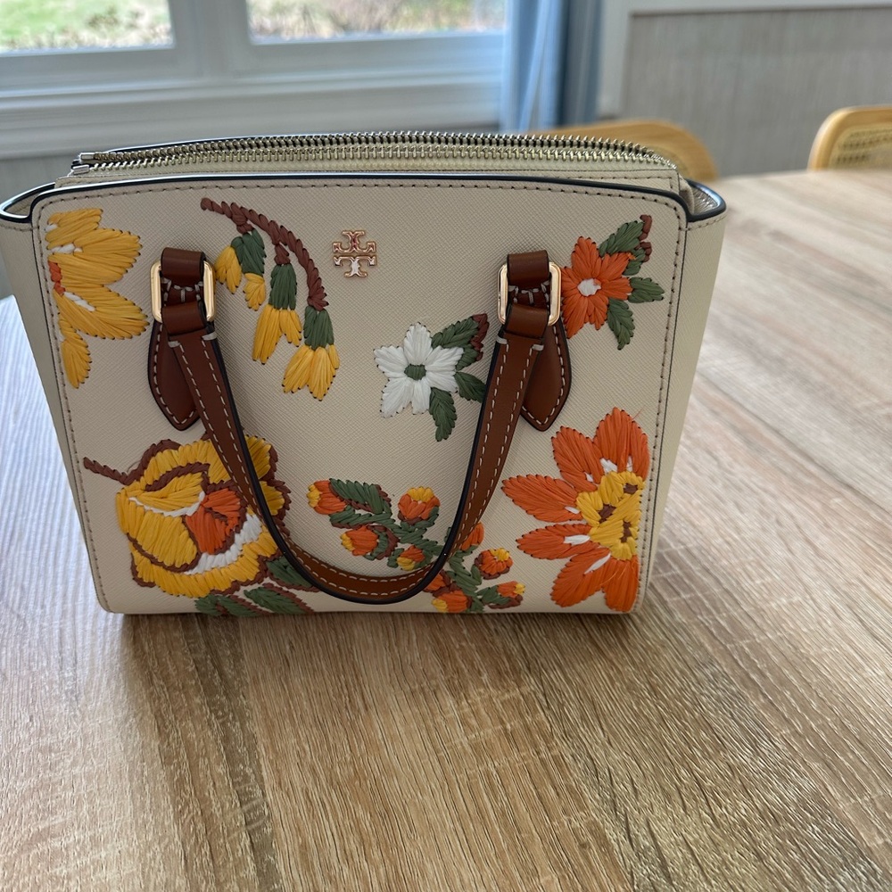 Tory Burch Floral Embroidered Cream Handbag